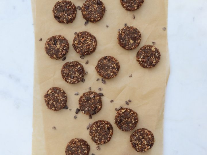 no-bake cacao bites