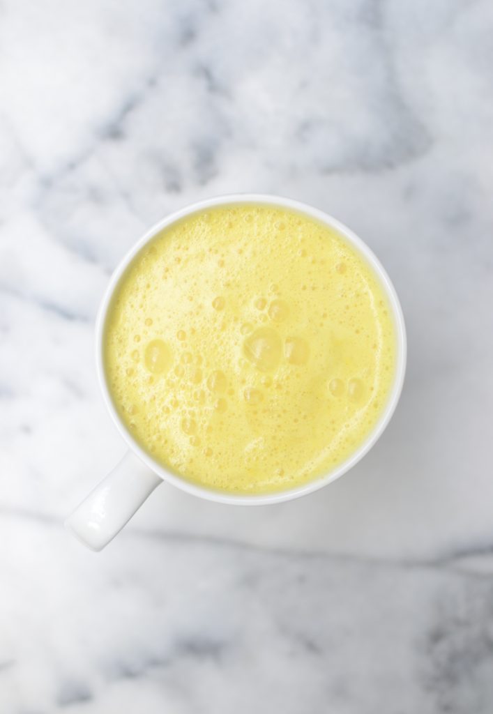 anti-inflammatory ginger turmeric latte