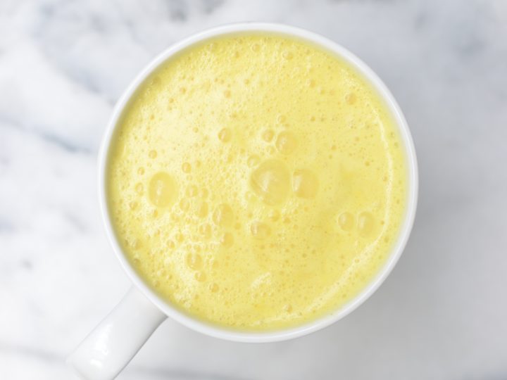 anti-inflammatory ginger turmeric latte
