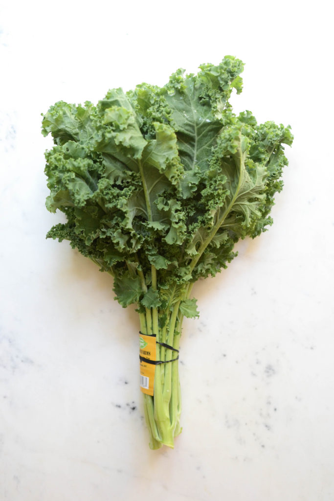 healthy snacking: kale chips